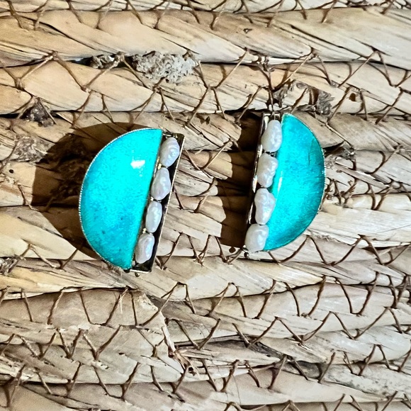 Green Enamel Rice Pearl, 925 Semicircle Earrings - Picture 2 of 5